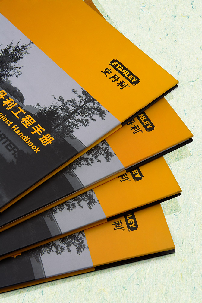 這個(gè)是精裝書(shū)《史丹利工程手冊(cè)》封面